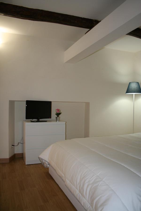 Apartment La Sapienza Naples